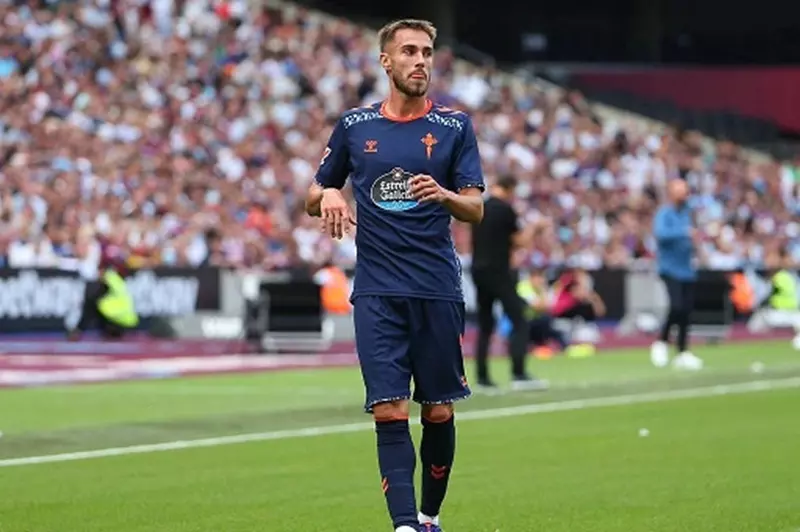 تقارير حصرية: برشلونة يدرس إمكانية استعادة مينجيزا